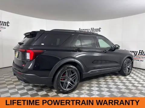 More photos of 2025 Ford Explorer ST at Jerry Hunt Supercenter - Lexington, NC
