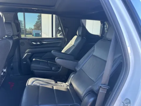 More photos of 2024 GMC Yukon Denali at Jerry Hunt Supercenter - Lexington, NC