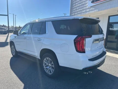 More photos of 2024 GMC Yukon Denali at Jerry Hunt Supercenter - Lexington, NC