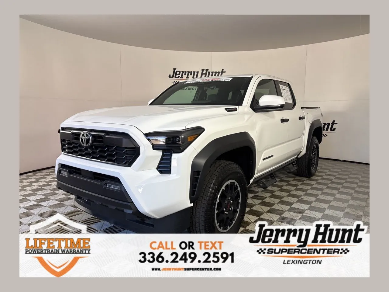 White 2025 Toyota Tacoma Hybrid TRD Off Road for sale in Lexington, NC