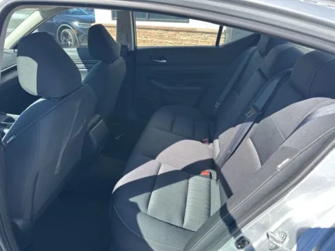 More photos of 2022 Nissan Altima 2.5 S at Jerry Hunt Supercenter - Lexington, NC