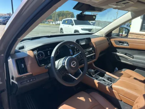 Another view of 2024 Nissan Pathfinder Platinum for sale in Lexington, NC at Jerry Hunt Supercenter - Lexington