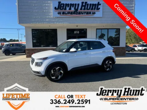 White 2023 Hyundai Venue SEL for sale in Lexington, NC
