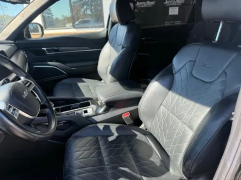 Photos of 2024 Kia Telluride SX-Prestige X-Pro for sale in Lexington, NC at Jerry Hunt Supercenter - Lexington