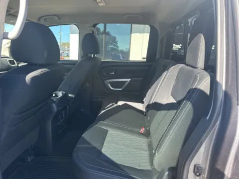 More photos of 2018 Nissan Titan SV at Jerry Hunt Supercenter - Lexington, NC