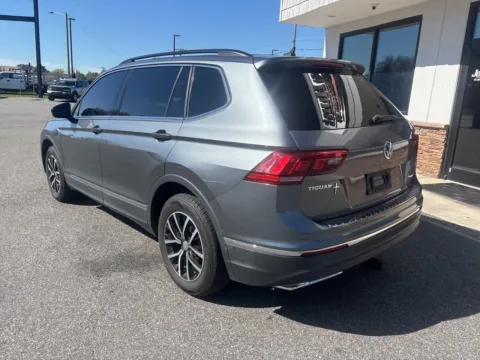 More photos of 2021 Volkswagen Tiguan 2.0T SE at Jerry Hunt Supercenter - Lexington, NC