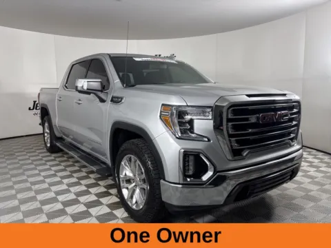 More photos of 2022 GMC Sierra 1500 Limited SLT at Jerry Hunt Supercenter - Lexington, NC