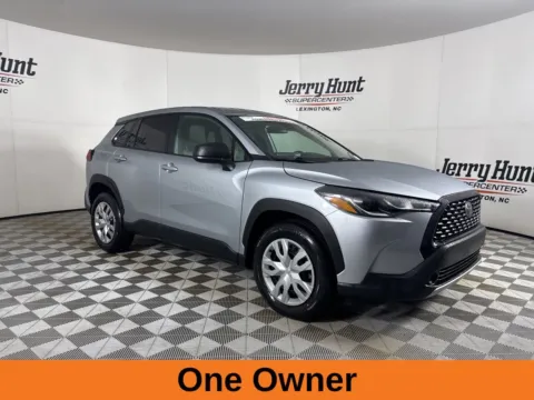 More photos of 2022 Toyota Corolla Cross L at Jerry Hunt Supercenter - Lexington, NC