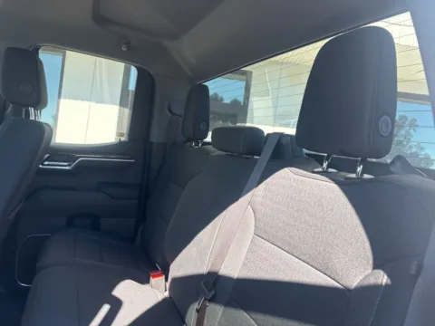 More photos of 2023 GMC Sierra 1500 SLE at Jerry Hunt Supercenter - Lexington, NC