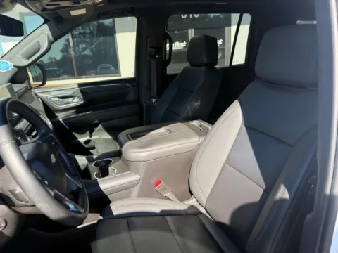 Photos of 2023 Chevrolet Suburban LT for sale in Lexington, NC at Jerry Hunt Supercenter - Lexington