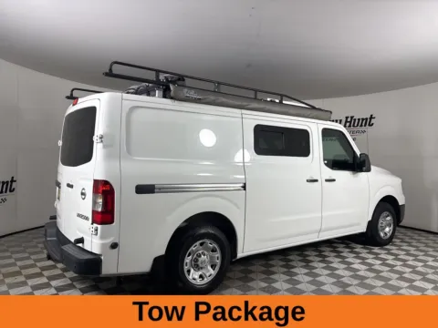 More photos of 2018 Nissan NV2500 HD SV at Jerry Hunt Supercenter - Lexington, NC