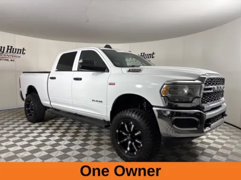 More photos of 2022 Ram 2500 Tradesman at Jerry Hunt Supercenter - Lexington, NC