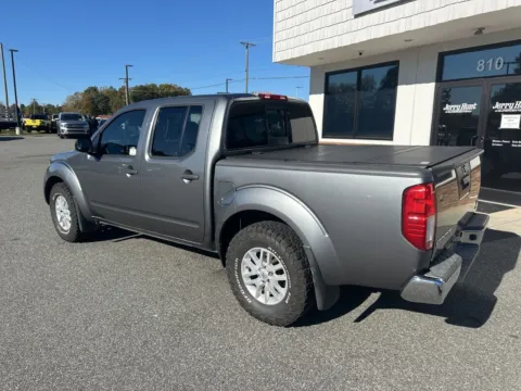 More photos of 2018 Nissan Frontier SV at Jerry Hunt Supercenter - Lexington, NC