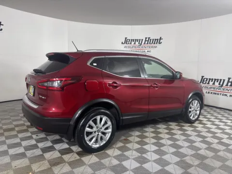 More photos of 2022 Nissan Rogue Sport SV at Jerry Hunt Supercenter - Lexington, NC