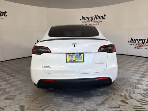 More photos of 2023 Tesla Model Y Performance at Jerry Hunt Supercenter - Lexington, NC
