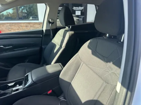 Photos of 2022 Hyundai Tucson SEL for sale in Lexington, NC at Jerry Hunt Supercenter - Lexington