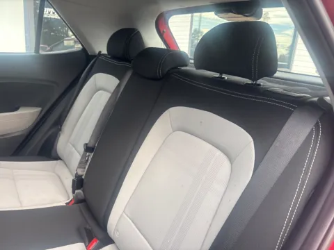 More photos of 2024 Hyundai Venue SEL at Jerry Hunt Supercenter - Lexington, NC