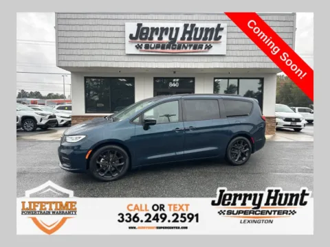 Blue 2025 Chrysler Pacifica Limited for sale in Lexington, NC