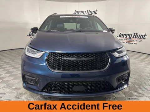 Another view of 2025 Chrysler Pacifica Limited for sale in Lexington, NC at Jerry Hunt Supercenter - Lexington