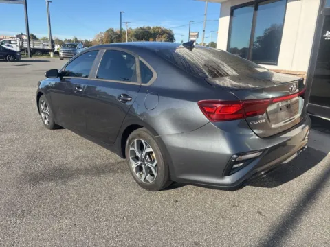 More photos of 2019 Kia Forte LXS at Jerry Hunt Supercenter - Lexington, NC