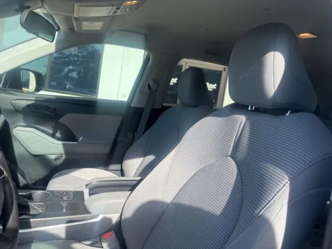 Photos of 2023 Toyota Highlander L for sale in Lexington, NC at Jerry Hunt Supercenter - Lexington