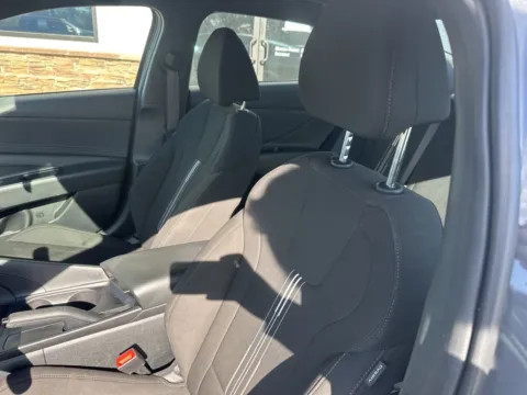 Photos of 2025 Hyundai Elantra SEL Sport for sale in Lexington, NC at Jerry Hunt Supercenter - Lexington