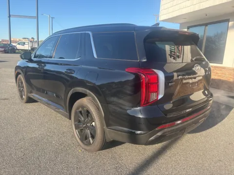 More photos of 2025 Hyundai Palisade XRT at Jerry Hunt Supercenter - Lexington, NC