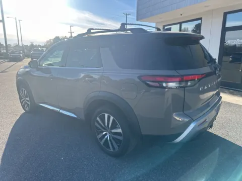 More photos of 2023 Nissan Pathfinder Platinum at Jerry Hunt Supercenter - Lexington, NC