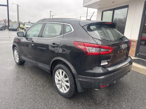 More photos of 2021 Nissan Rogue Sport SV at Jerry Hunt Supercenter - Lexington, NC