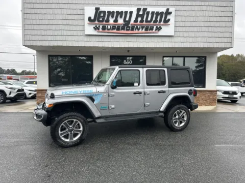 Silver 2020 Jeep Wrangler Unlimited Sahara for sale in Lexington, NC