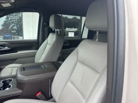 Photos of 2022 Chevrolet Suburban Z71 for sale in Lexington, NC at Jerry Hunt Supercenter - Lexington