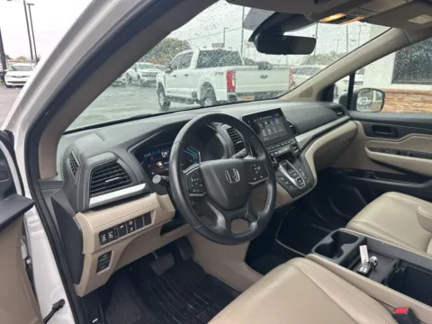Another view of 2022 Honda Odyssey EX-L for sale in Lexington, NC at Jerry Hunt Supercenter - Lexington