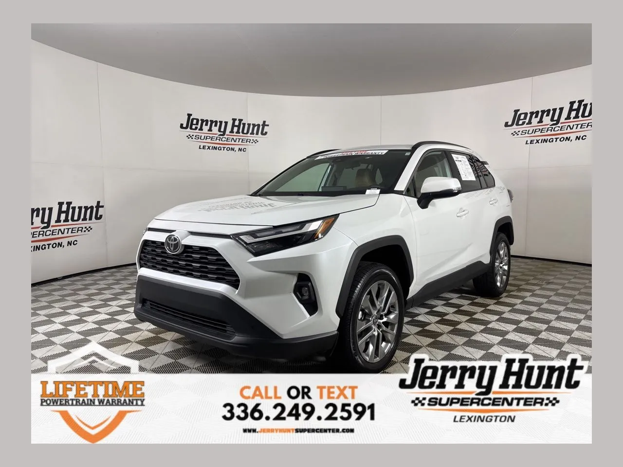 2025 Toyota RAV4 XLE Premium