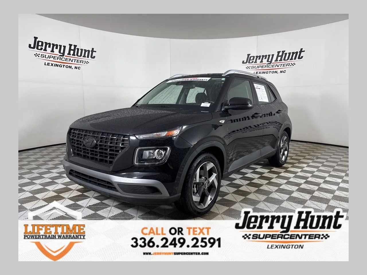 Black 2022 Hyundai Venue SEL for sale in Lexington, NC