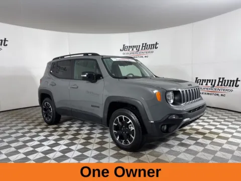 More photos of 2023 Jeep Renegade Latitude at Jerry Hunt Supercenter - Lexington, NC