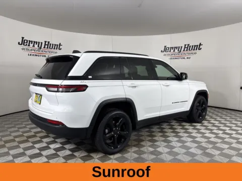 More photos of 2023 Jeep Grand Cherokee Altitude at Jerry Hunt Supercenter - Lexington, NC