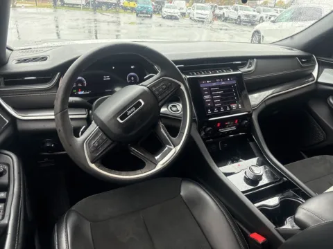 Another view of 2023 Jeep Grand Cherokee Altitude for sale in Lexington, NC at Jerry Hunt Supercenter - Lexington