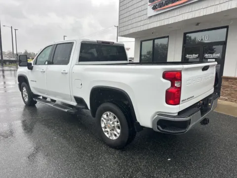 More photos of 2024 Chevrolet Silverado 2500HD LT at Jerry Hunt Supercenter - Lexington, NC