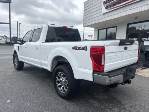More photos of 2022 Ford F-250SD Lariat at Jerry Hunt Supercenter - Lexington, NC