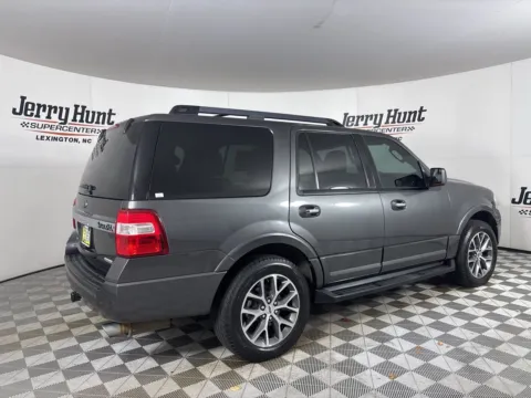 More photos of 2017 Ford Expedition XLT at Jerry Hunt Supercenter - Lexington, NC