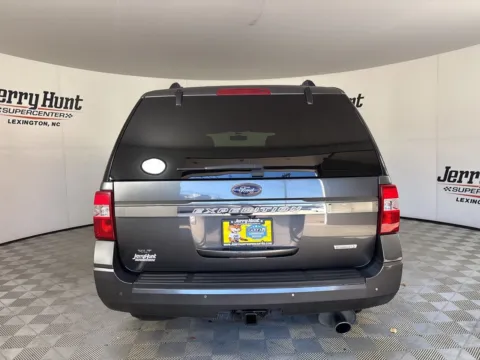 More photos of 2017 Ford Expedition XLT at Jerry Hunt Supercenter - Lexington, NC