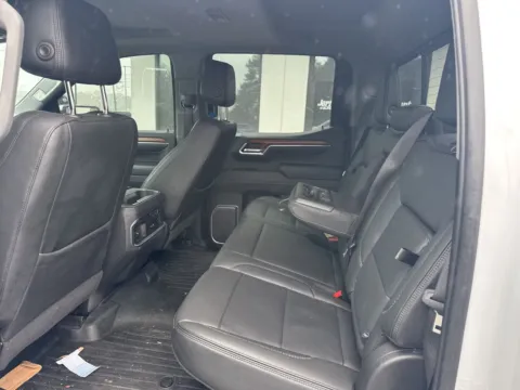 More photos of 2022 GMC Sierra 1500 Denali at Jerry Hunt Supercenter - Lexington, NC