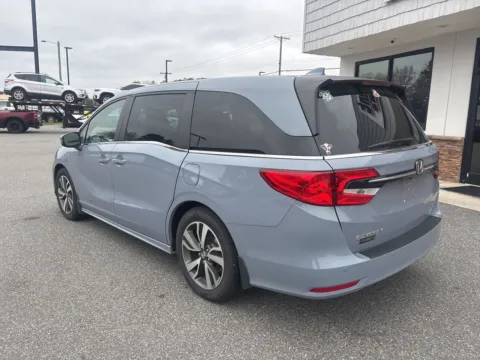 More photos of 2023 Honda Odyssey Touring at Jerry Hunt Supercenter - Lexington, NC