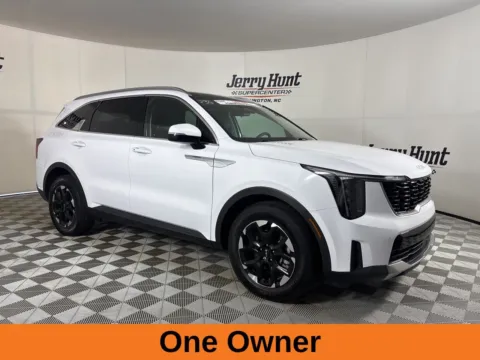 More photos of 2025 Kia Sorento S at Jerry Hunt Supercenter - Lexington, NC