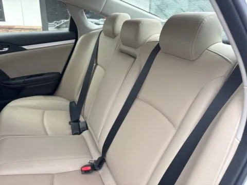 More photos of 2018 Honda Civic EX-L at Jerry Hunt Supercenter - Lexington, NC