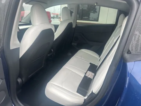 More photos of 2024 Tesla Model Y Standard Range at Jerry Hunt Supercenter - Lexington, NC