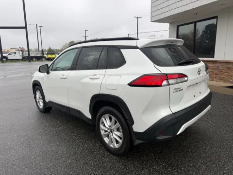 More photos of 2024 Toyota Corolla Cross LE at Jerry Hunt Supercenter - Lexington, NC
