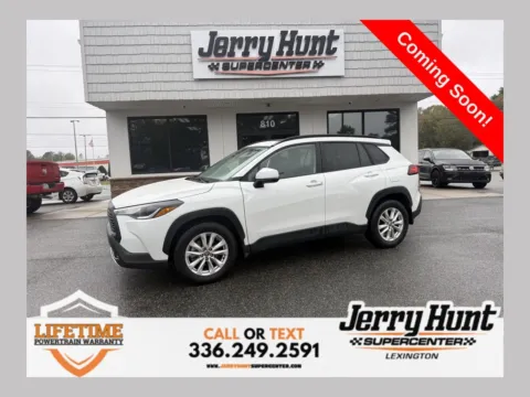 White 2024 Toyota Corolla Cross LE for sale in Lexington, NC