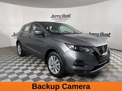 More photos of 2021 Nissan Rogue Sport S at Jerry Hunt Supercenter - Lexington, NC