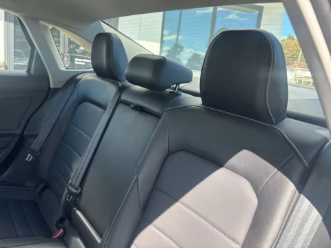 More photos of 2024 Volkswagen Jetta 1.5T SE at Jerry Hunt Supercenter - Lexington, NC